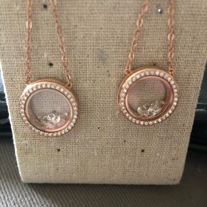Origami owl rose gold earrings
